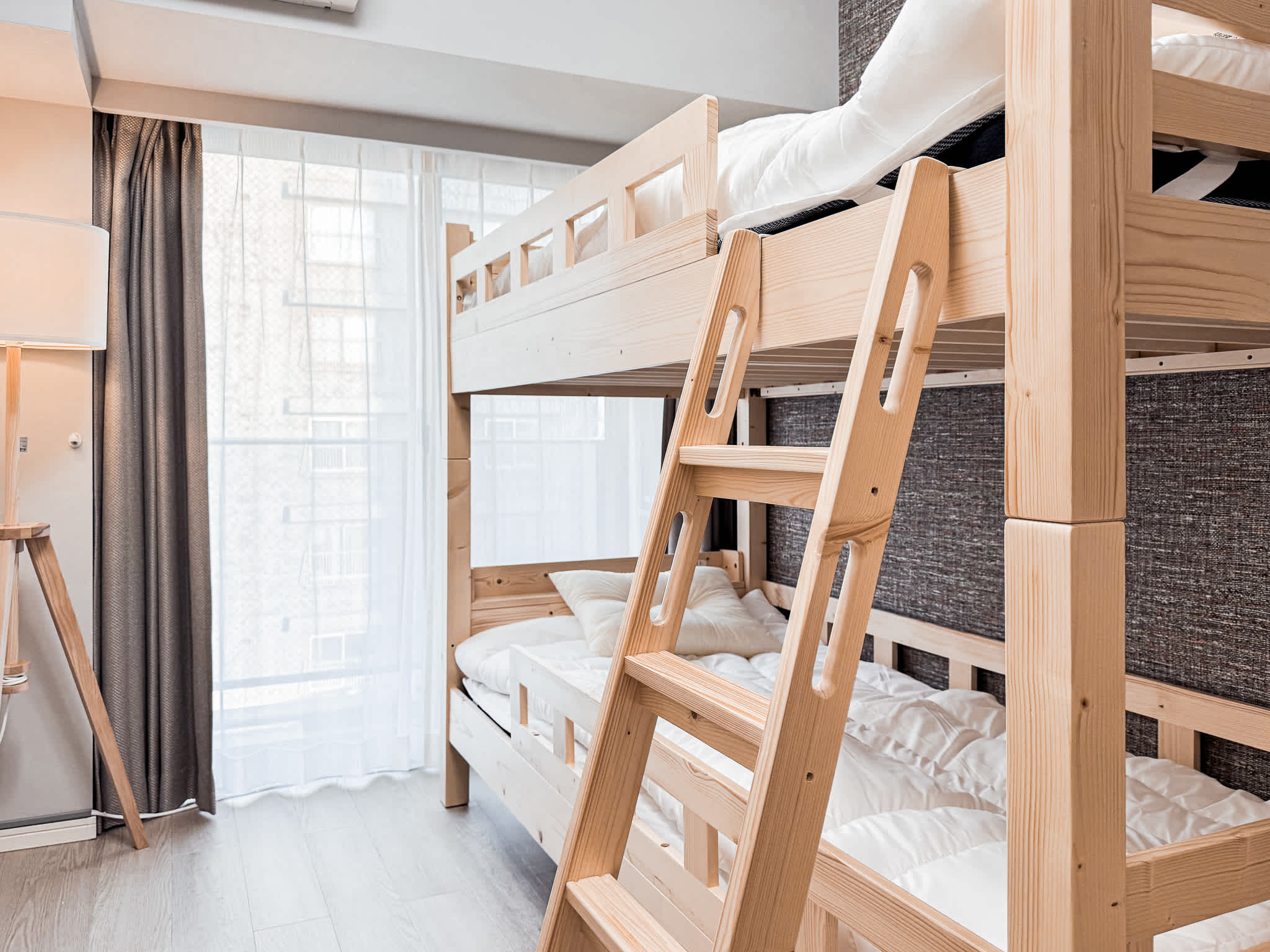 Triphome Nakano 旅屋中野|能遠眺富士山的夢幻住宿 / 動漫迷寶藏聖地 / 近新宿 - 青春上下床四人房