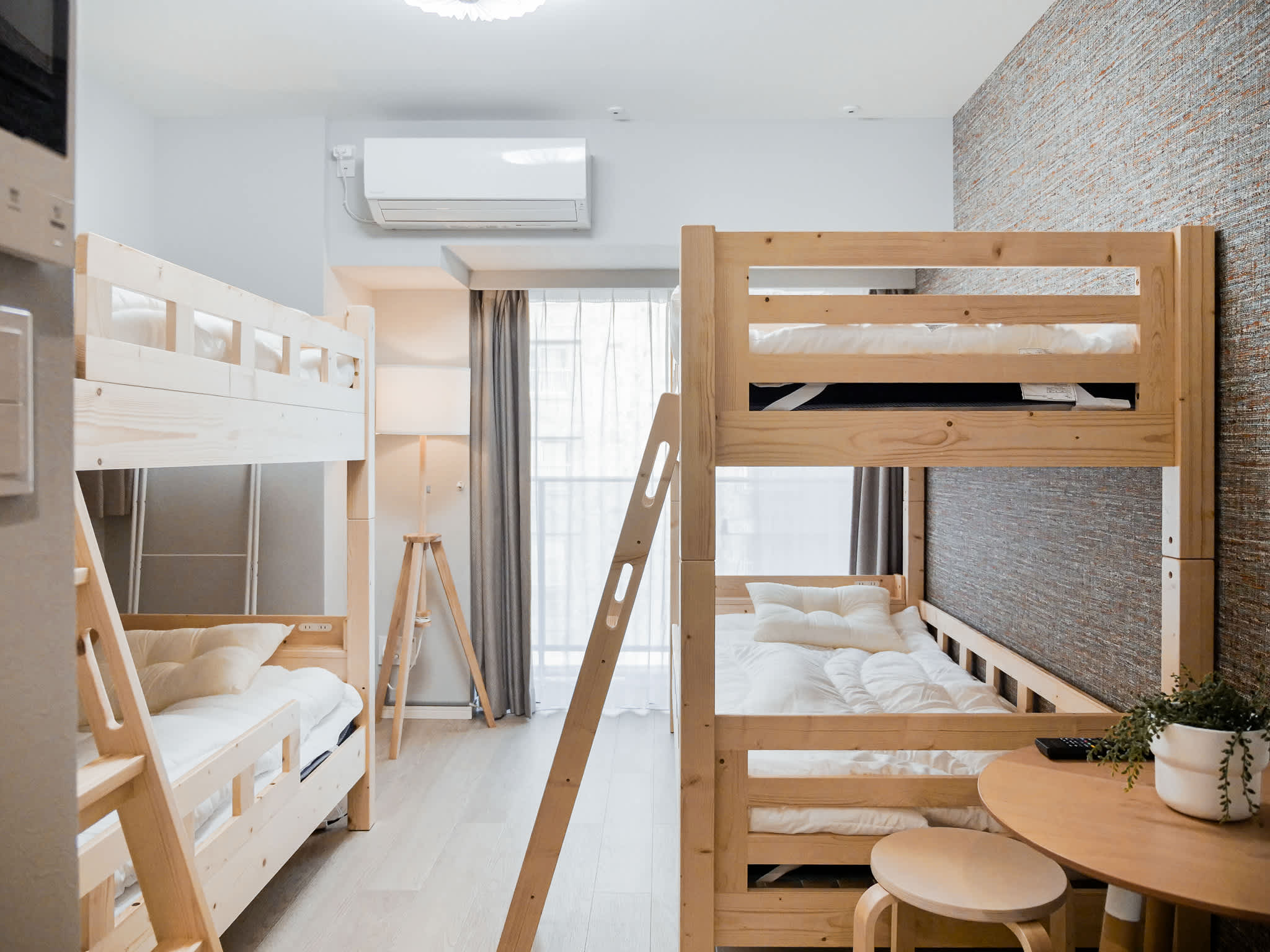Triphome Nakano 旅屋中野|能遠眺富士山的夢幻住宿 / 動漫迷寶藏聖地 / 近新宿 - 青春上下床四人房