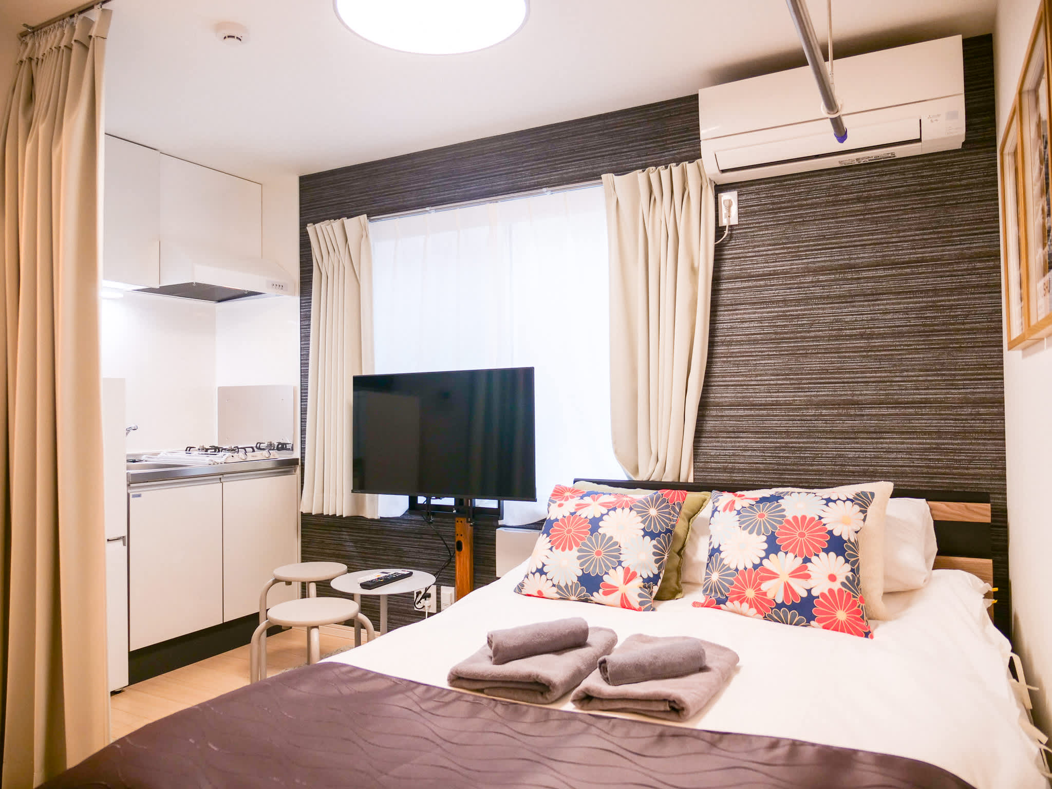 Triphome Shinokubo WUJI 旅屋新大久保 WUJI|2026 全新開幕 獨立衛浴 / 新宿 JR新大久保站走路4分鐘 - 浮世繪風雙人房