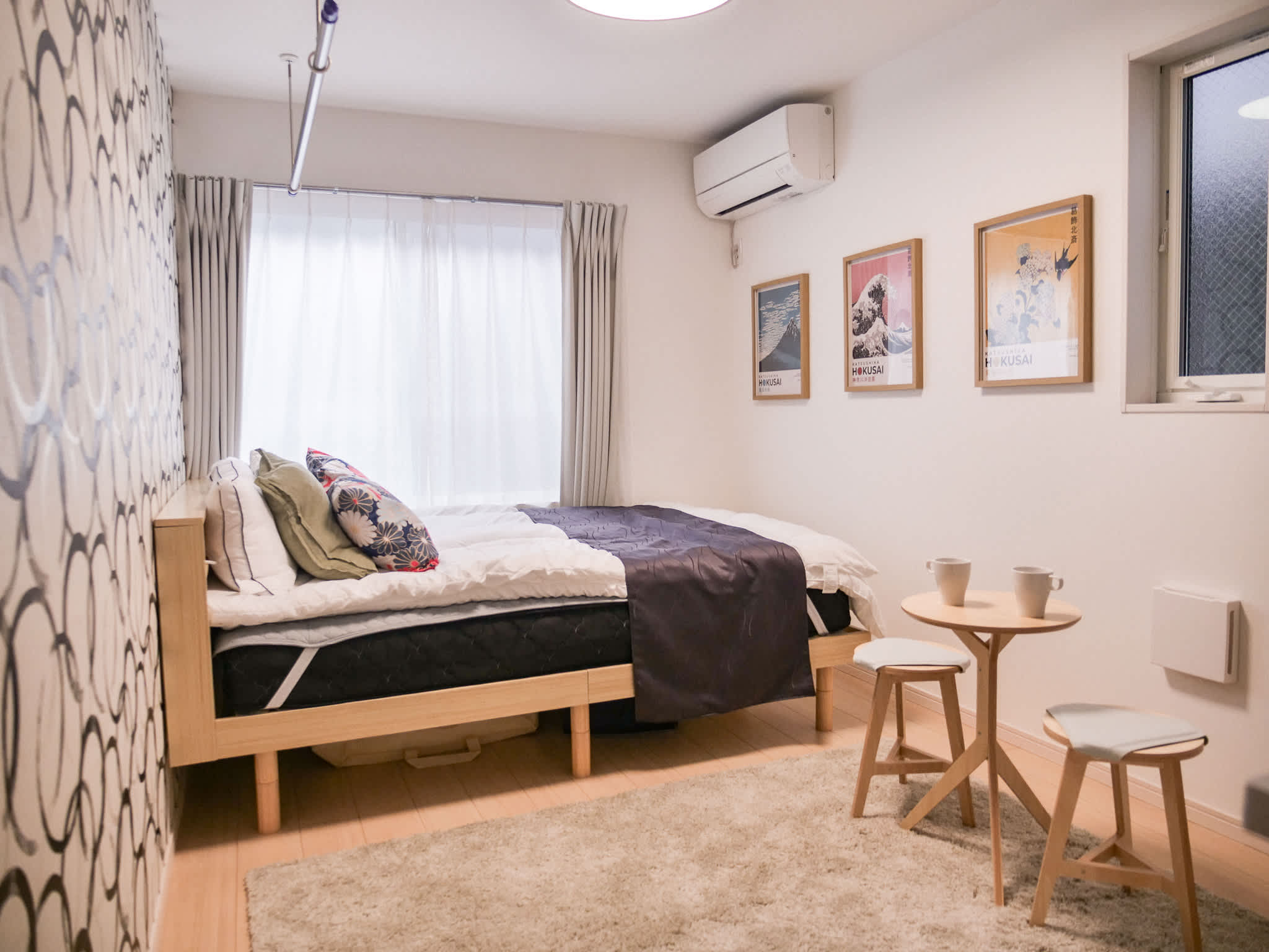 Triphome Shinokubo WUJI 旅屋新大久保 WUJI|2026 全新開幕 獨立衛浴 / 新宿 JR新大久保站走路4分鐘 - 現代幾何雙人房