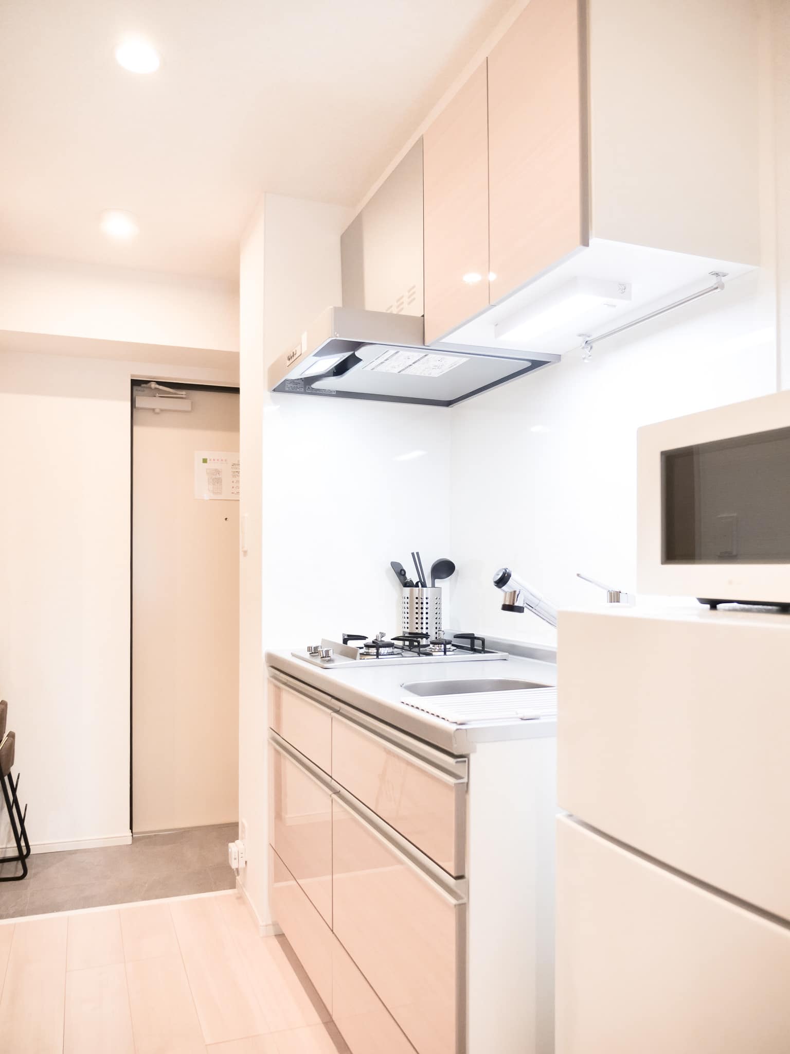 Triphome Toyko Perch 旅屋巢宿 | 全新現代電梯華廈 典雅套房 / 直達新宿、池袋、原宿、澀谷、上野 - 和風愜意四人房
