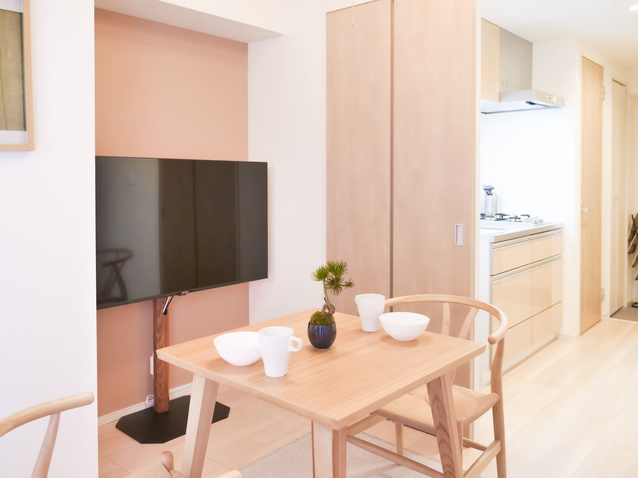 Triphome Toyko Perch 旅屋巢宿 | 全新現代電梯華廈 典雅套房 / 直達新宿、池袋、原宿、澀谷、上野 - 時尚現代雙人房